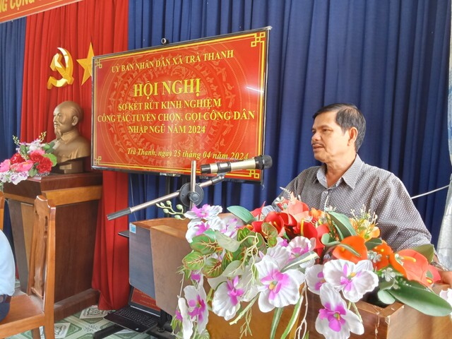 đồng chí Hồ Thanh Hùng - BT Đảng ủy, Chủ tịch HĐND xã, phát biểu chỉ đạo